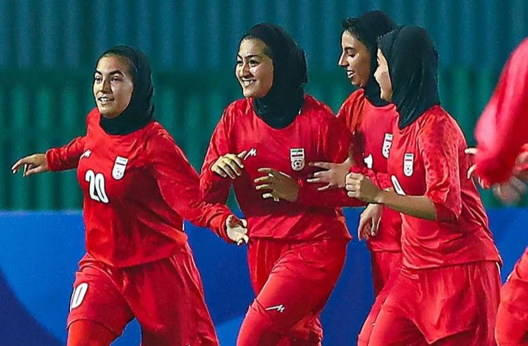 پیروزی شاگردان مهینی مقابل میزبان